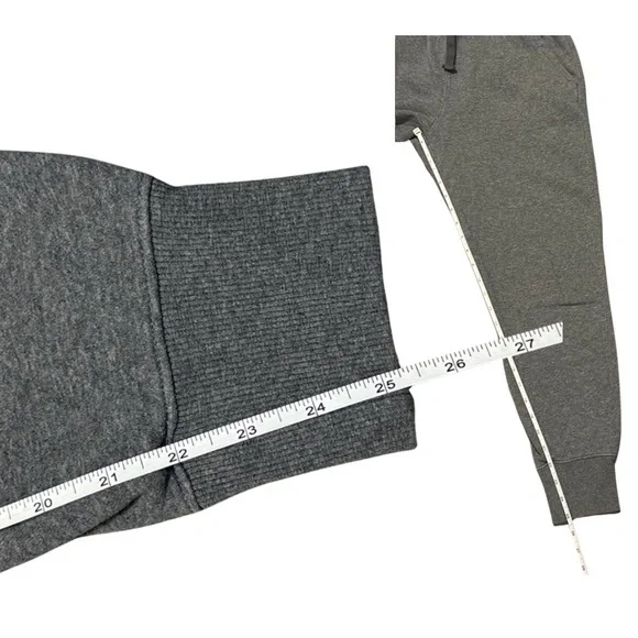 Under Armour - Rival Fleece Joggers - Picture 8 of 10